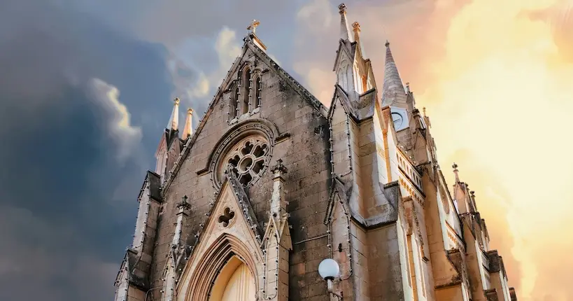 À Lourdes, les œuvres d’un prêtre accusé d’agressions sexuelles font débat