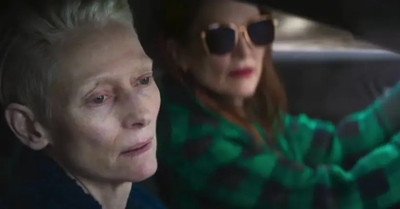 Julianne Moore et Tilda Swinton en couple dans le trailer envoûtant de The Room Next Door, le nouveau film d’Almodóvar