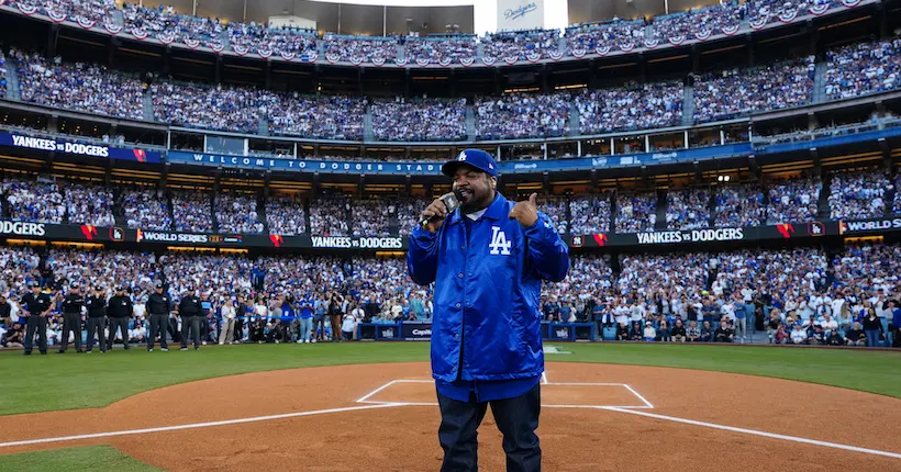 Des nouvelles de Ice Cube : en bon supporter des Los Angeles Dodgers, il clashe les New York Yankees lors du show d’avant-match