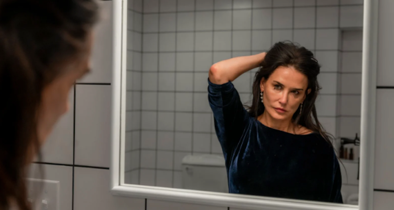 En exclu : on vous dévoile la nouvelle bande annonce de The Substance, le film le plus gore de Cannes avec une Demi Moore métamorphosée