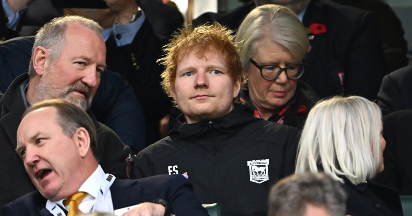 Quand Ed Sheeran vole la vedette à Rúben Amorim pour son premier match