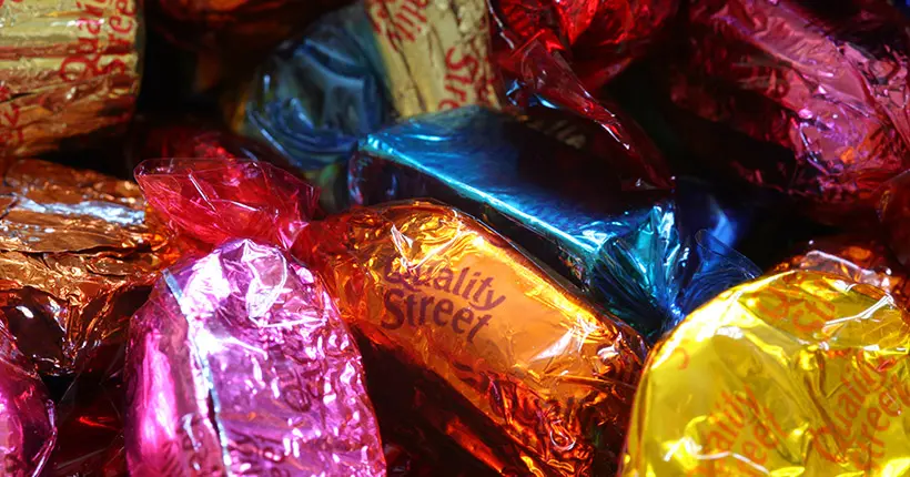 À chaque Noël depuis 2006, il compte le nombre de bonbons dans les boîtes de Quality Street (et il n’est pas content)