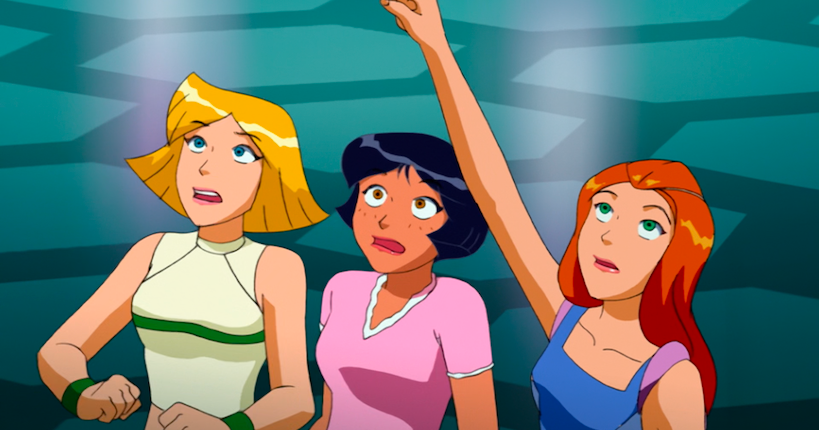 On a regardé l’épisode où les Totally Spies débarquent en 2025 et Mandy est… Bolloré ?