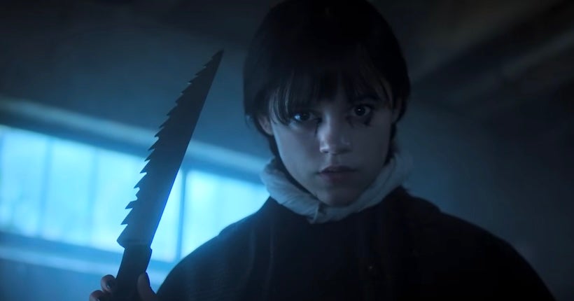 Mercredi passe en mode tueuse en s&eacute;rie dans le trailer de la saison 2