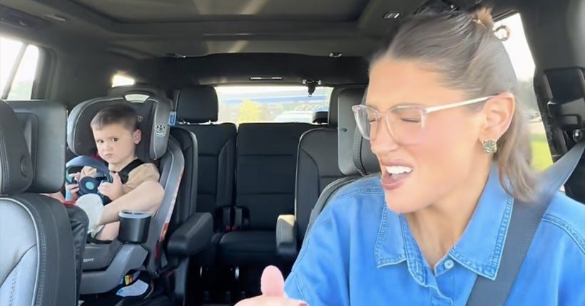 Elle Explique L&Amp;Amp;#8217;Importance Des Black Eyed Peas &Amp;Agrave; Son Fils, Et C&Amp;Amp;#8217;Est La Chose La Plus Mignonne Que Vous Verrez Aujourd&Amp;Amp;#8217;Hui