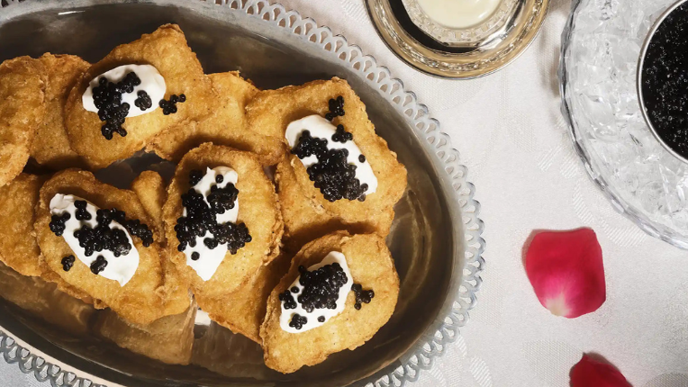 Pour la Saint-Valentin, McDo met les petits plats dans les grands et le caviar sur les nuggets