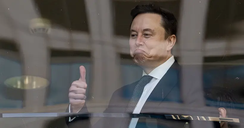 Apparemment, Elon Musk est un spécialiste de la mythologie grecque et veut générer une version de L’Odyssée fidèle à celle d’Homère