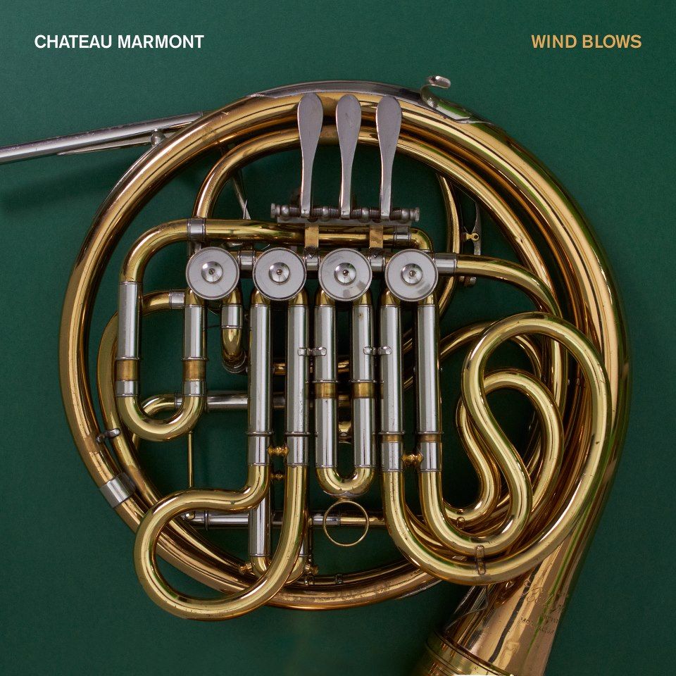 Chateau Marmont dégaine un des premiers hits du printemps, Wind Blows