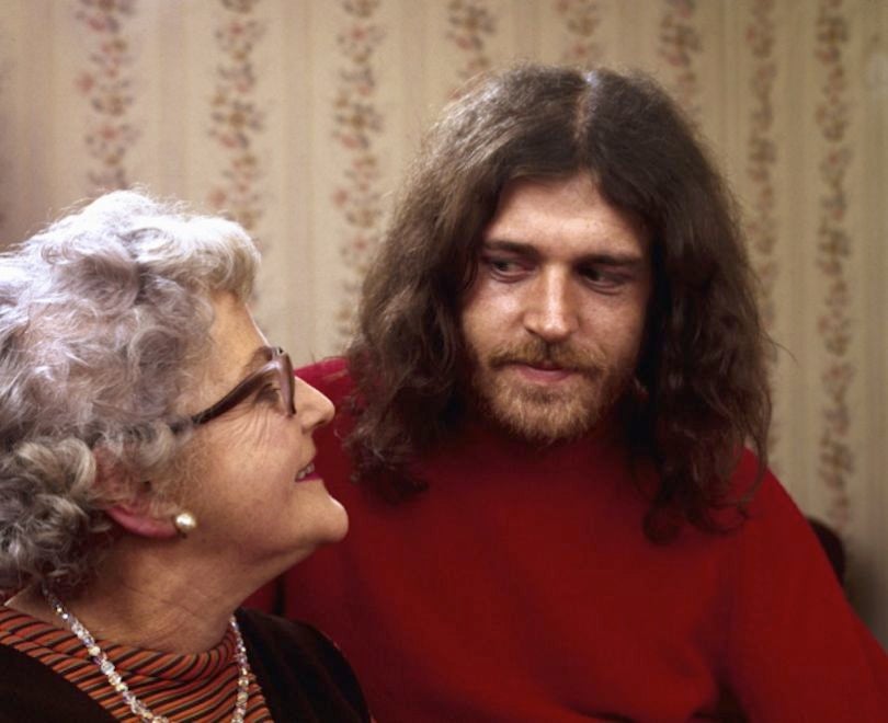 Joe Cocker, regard complice envers sa mère Marjorie