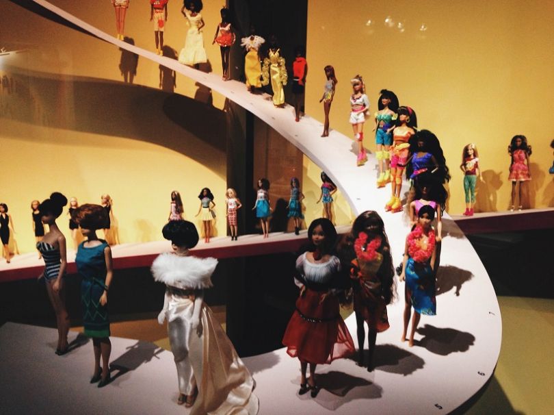 Collection de Barbie dans les années 60 et 70. (Ariane Nicolas / Konbini)