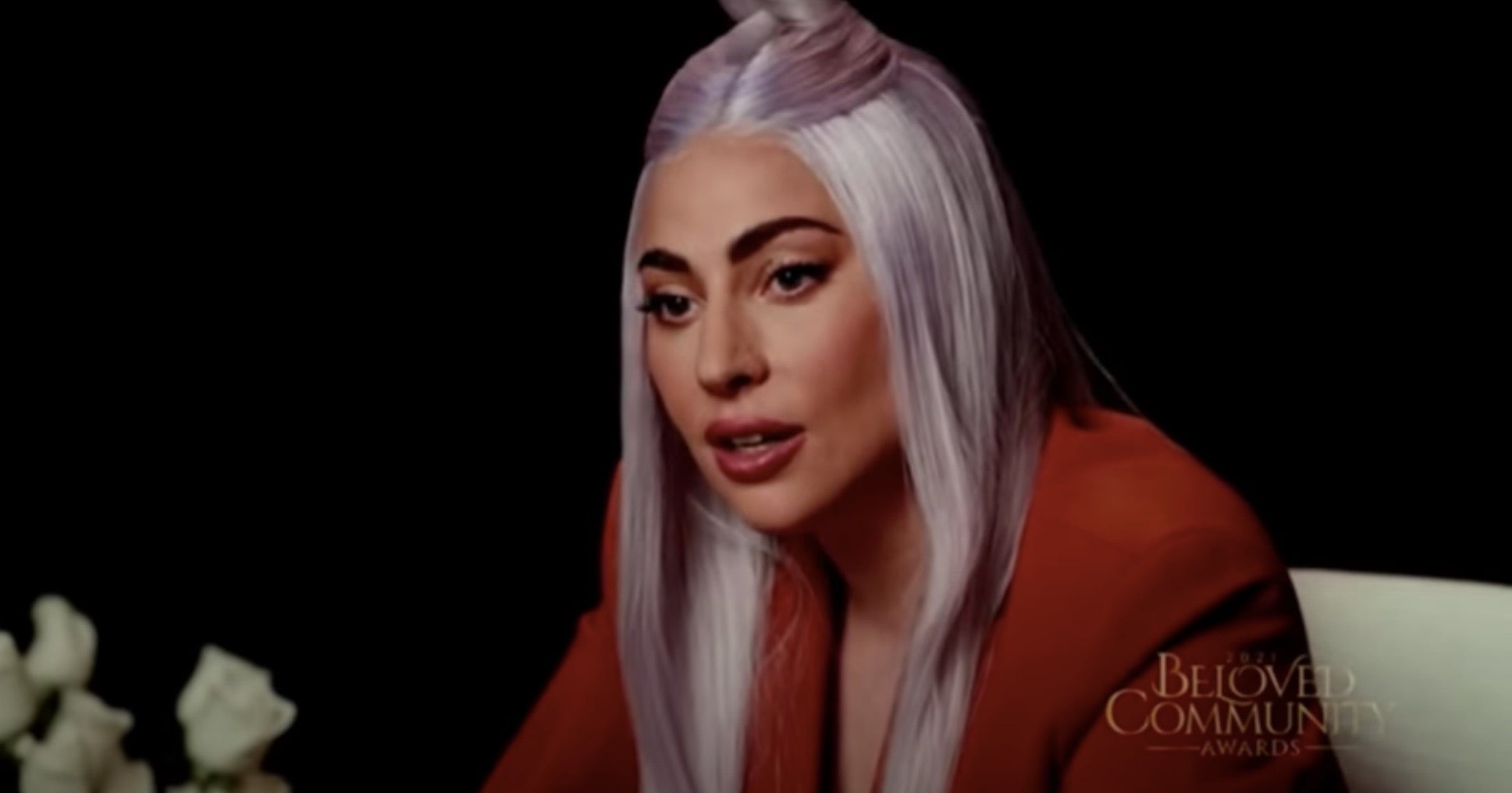 Vidéo : le discours bouleversant de Lady Gaga contre le racisme
