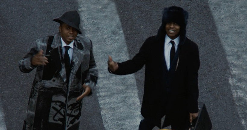 Nas, A$ap Rocky et DJ Premier se posent en dieux de New York dans le clip de "Wave Gods"